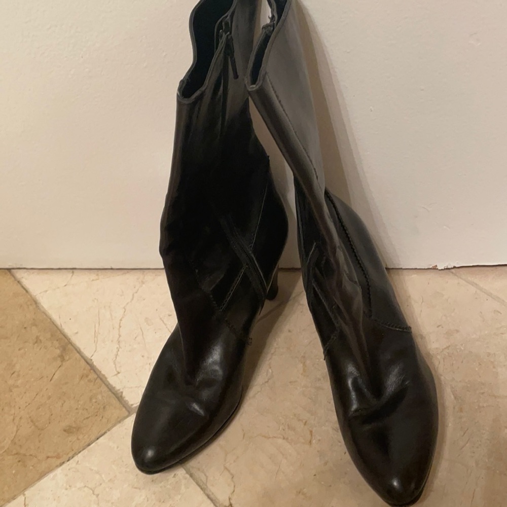 Designer Doble Vida leather boots